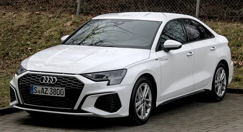Audi A3 – 4. generace (8Y, 2020–), A3 Sedan, Stuttgart-Vaihingen, foto 1/2022