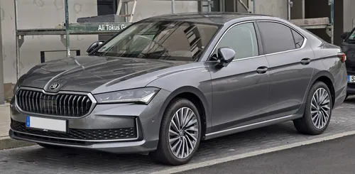 Škoda Superb – Superb IV (4. generace, 2024–), Laurin & Klement, foto duben 2026